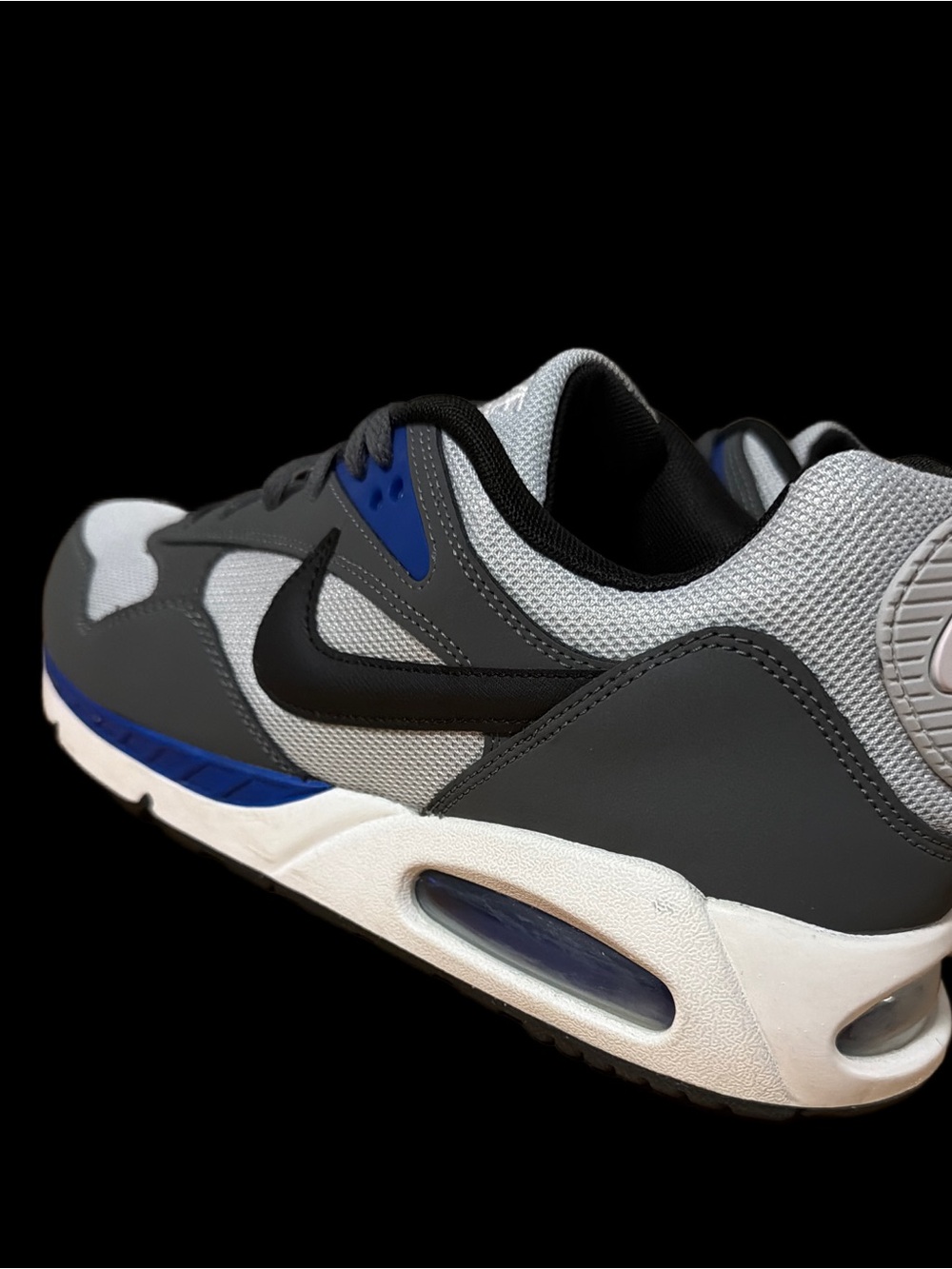 Nike AIR CORRELATE Grey, Black & Blue Sneakers Men’s size 11 EUC - Picture 6 of 12